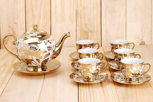 Tặng bộ ấm chén cho ông bà ngày tết