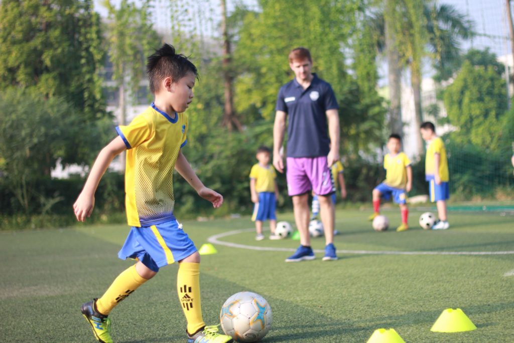 5 lợi ích của việc chơi bóng đá đối với trẻ nhỏ