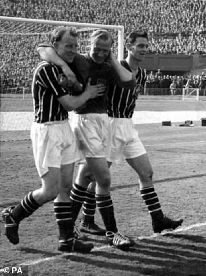 Meet Bill Leivers, 91, the longest surviving FA Cup winner who starred for Manchester City in 1956| All Football