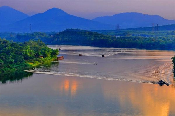Nằm mơ thấy sông có ý nghĩa gì? Chọn bất kỳ số xổ số nào trúng cả hai lô-2 Mơ thấy sông nước là điềm gì? Chọn số đề nào trúng cả lô