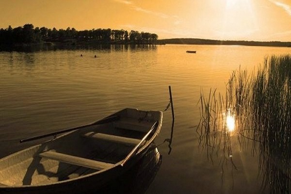 Nằm mơ thấy sông có ý nghĩa gì? Chọn số bất kỳ trúng cả 2 lô-1 Mơ thấy sông nước là điềm gì? Chọn số đề nào trúng cả lô