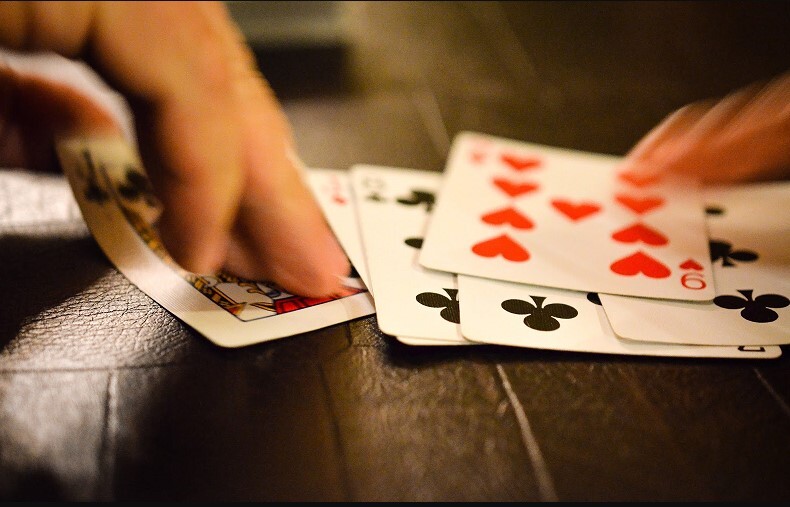 Hướng dẫn bạn cách đọc bài đối thủ trong Phom cực dễ 5 Chỉ bạn cách đọc bài đối thủ trong Phỏm cực dễ