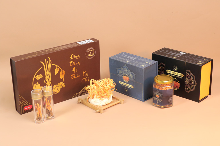 Dòng sản phẩm Đông Trùng Hạ Thảo Vietfarm