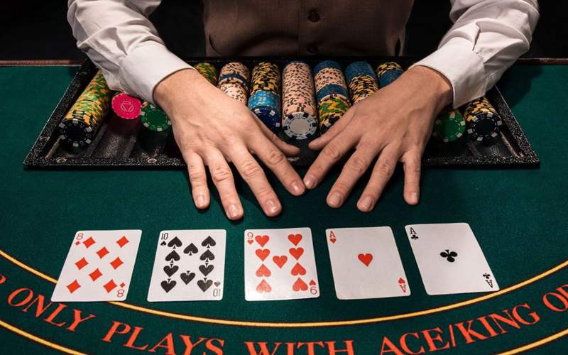 All In trong Poker là gì? Bí quyết chơi nhanh nhất và thắng 2 All in trong Poker là gì? Bí quyết chơi POker từ chuyên gia của K8cc