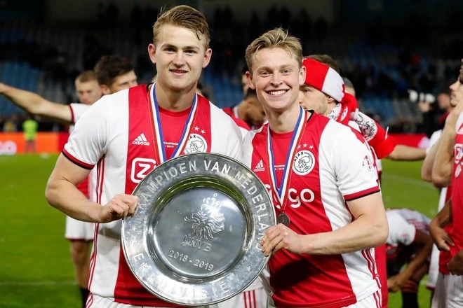 Sao trẻ rạng rỡ trong ngày Ajax vô địch giải quốc gia Hà Lan - Bóng đá